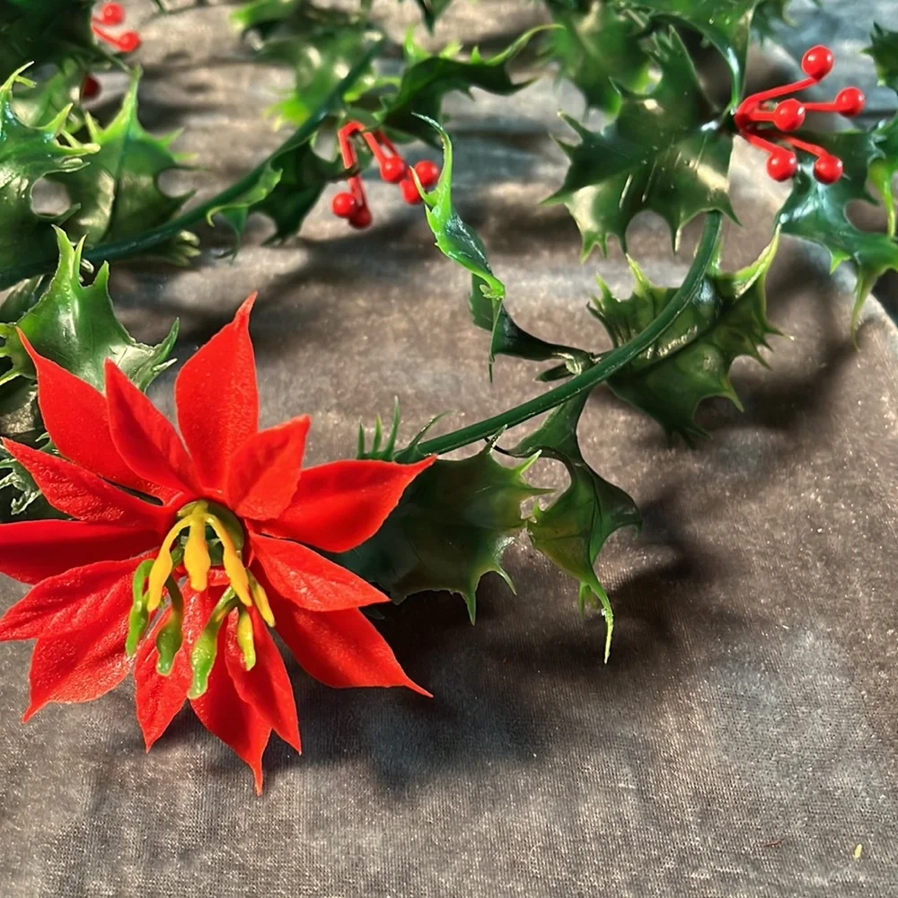 VTG Christmas Garland